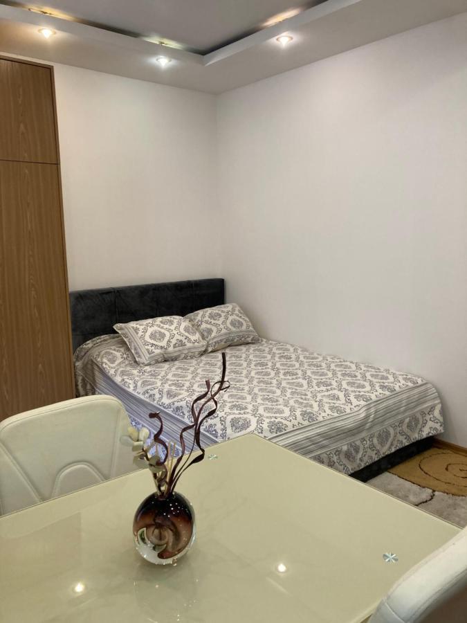 Park Apartment Centre Of Рига Екстериор снимка